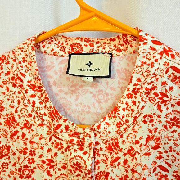 Tuckernuck Dresses & Skirts - Tuckernuck White and Red Floral Midi Dress